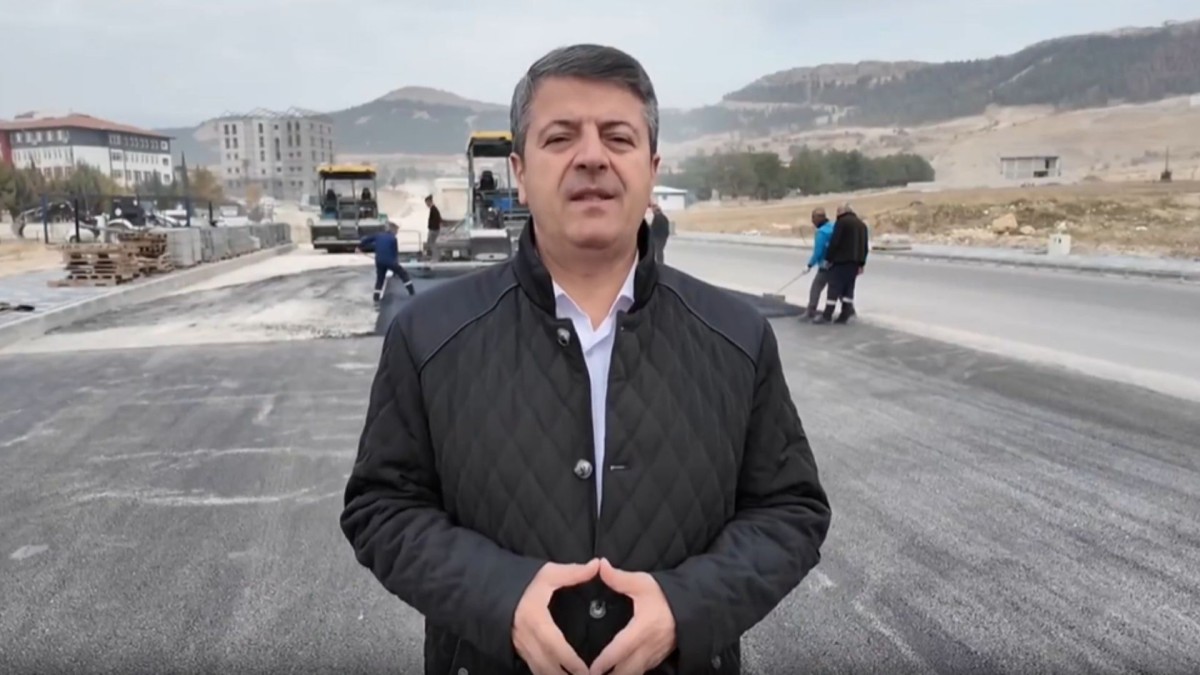 Adıyaman’da Okullar Bölgesi yenileniyor: Adıyaman Belediye çalışmaları hızlandırdı  - Videolu Haber