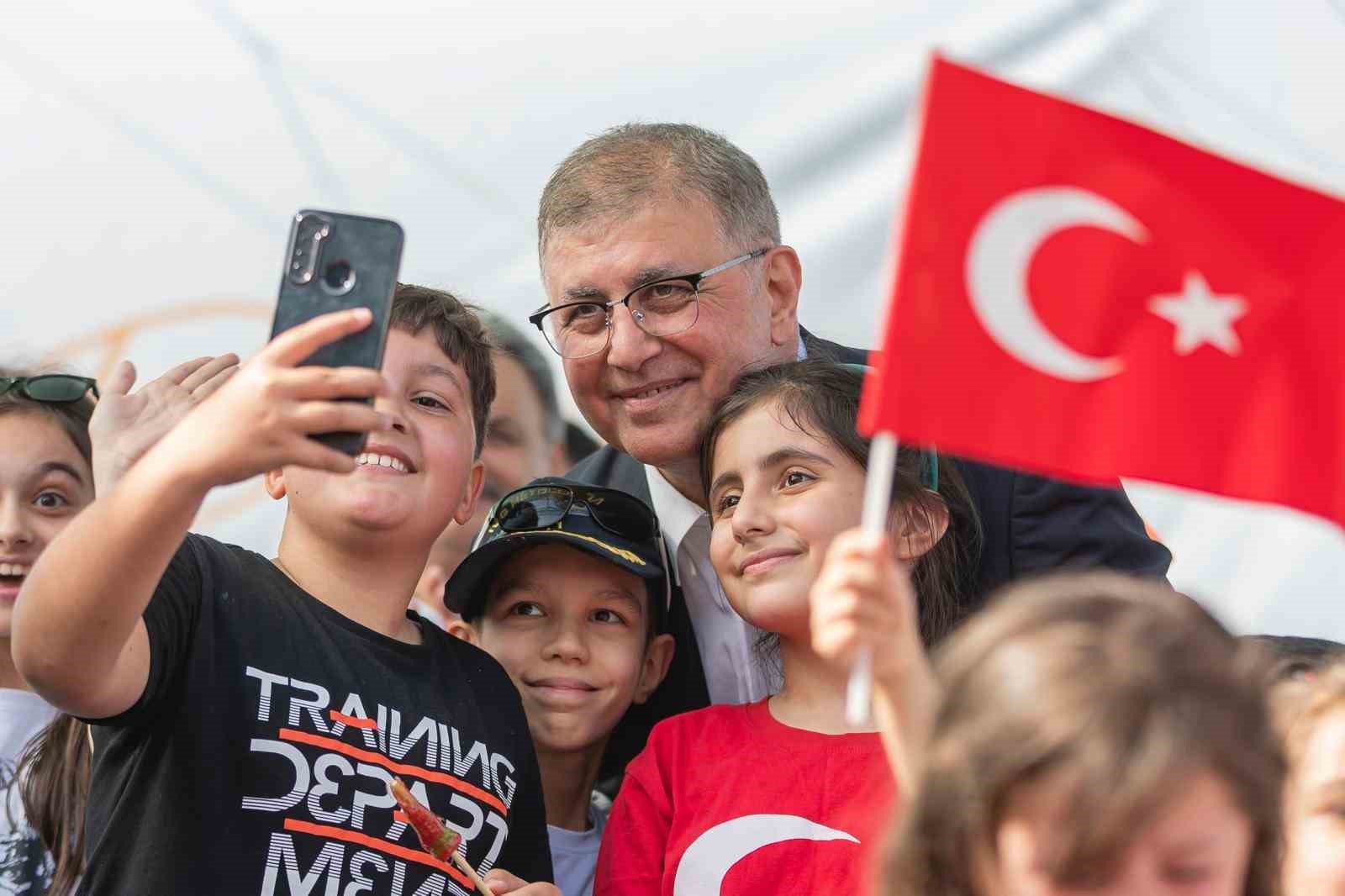 Cemil Tugay: 