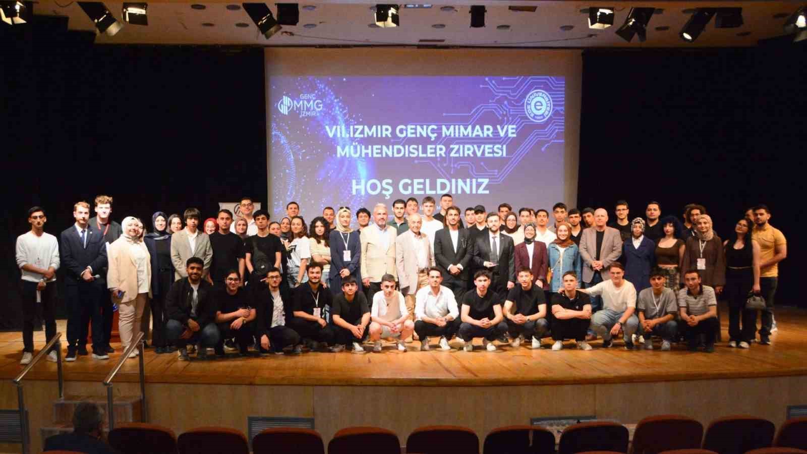 Geleceğin mühendisleri Ege’de buluştu