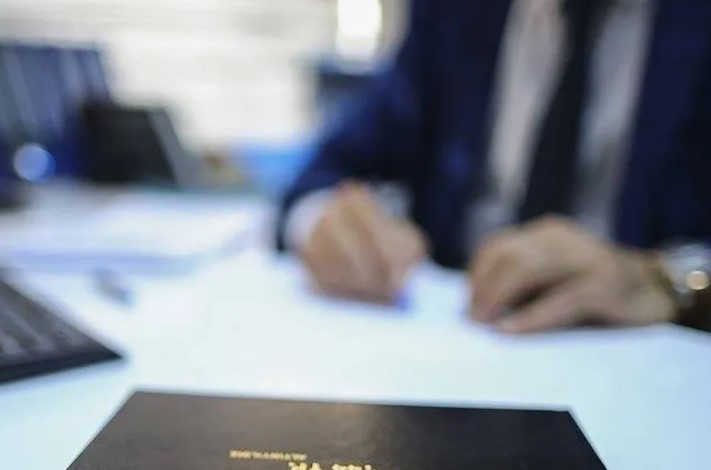 Kamuda Toplu Zam Süreci Başlıyor: Bakan Işıkhan Uzlaşma Hedefini Paylaştı