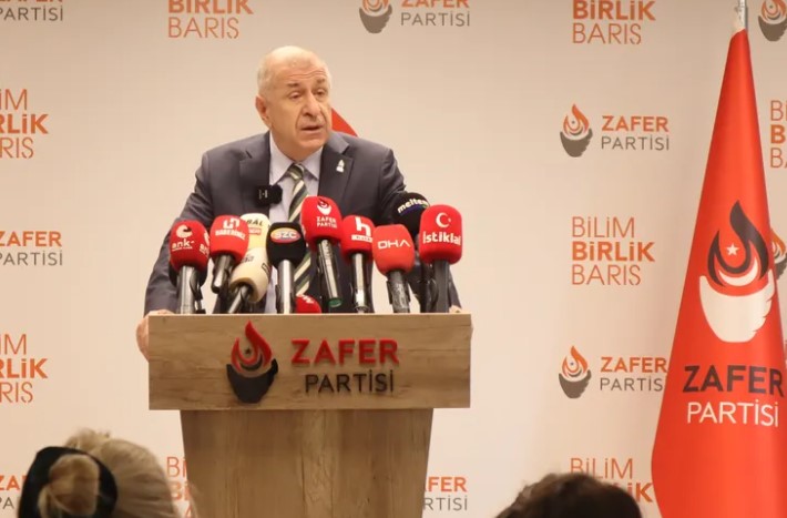 Prof. Dr. Özdağ: Milli Kimlik Risk Altında