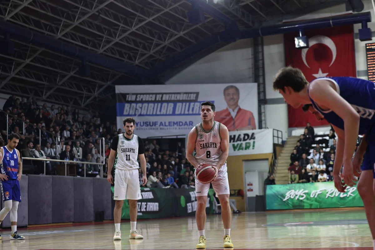 Sakarya Basketbol Kütahya Parkesinde Mücadele Edecek