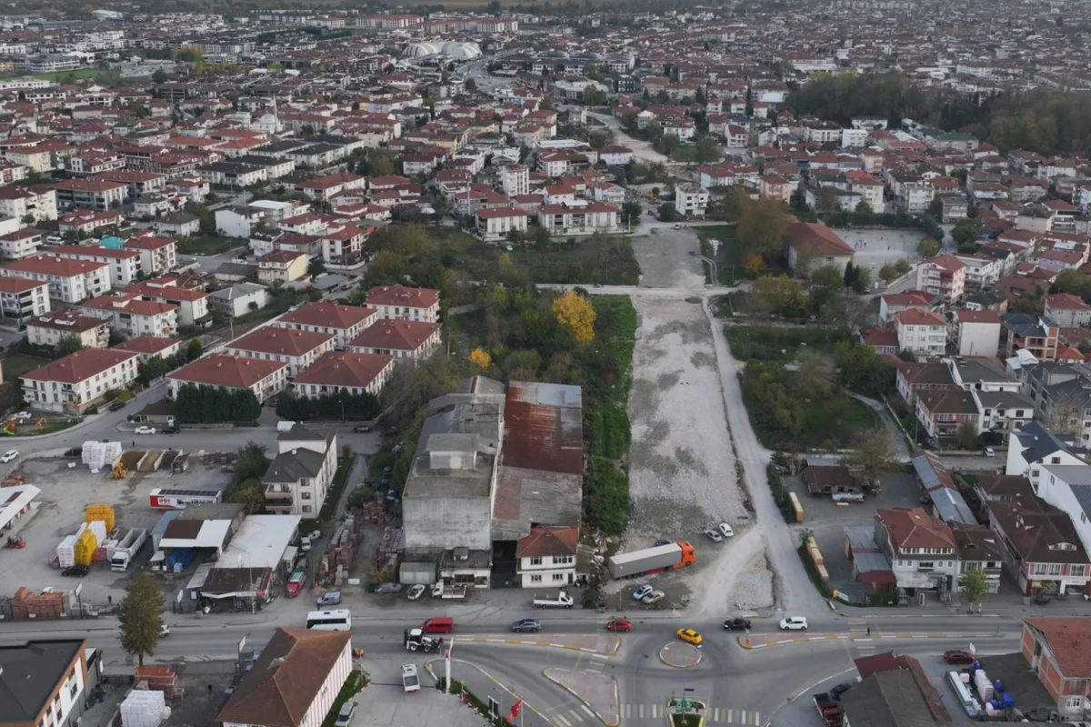 Sakarya Merkeze Yeni Ulaşım Ağı Kazandırılıyor