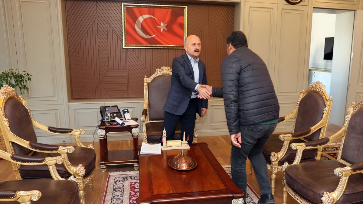 Vali Osman Varol, ‘halk buluşmaları’nda vatandaşların sorunlarını dinledi