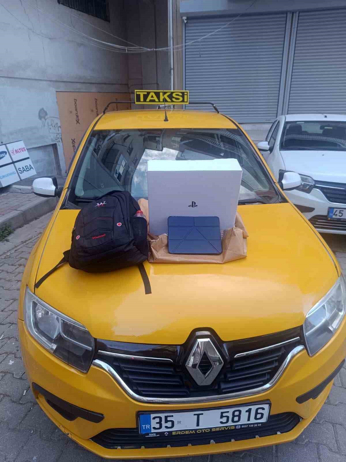 Yine İzmir, yine örnek taksici